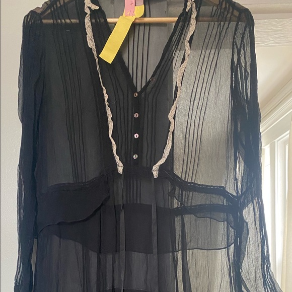 Worn twice ! Recently dry cleaned ! Rebecca Taylor size 4 - Picture 2 of 4